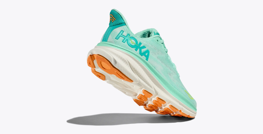 HOKA Clifton 9